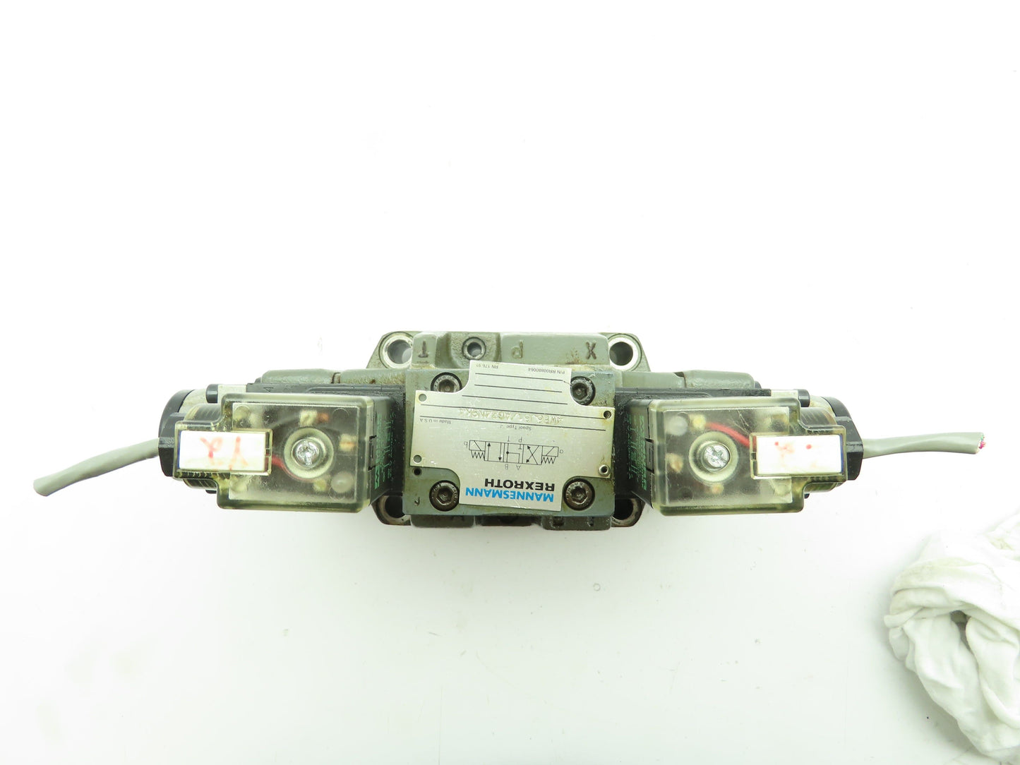 Rexroth 4WEH16E60/6AG24N9ETK4 Hydraulic Directional Dual Solenoid Spool Valve