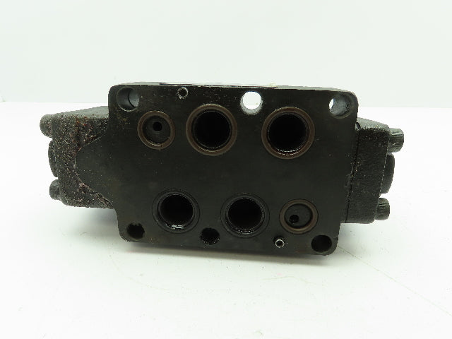 Parker DG5S 8 6C M FTWL B5 30 Hydraulic Directional Control Solenoid Valve 120V