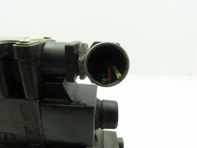 Parker DG5S 8 6C M FTWL B5 30 Hydraulic Directional Control Solenoid Valve 120V