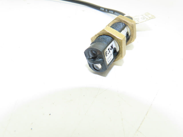 Cutler Hammer 13106AQD07 Photoelectric Sensor Ser A5 Diffuse 8"Range 10-30VDC 1W