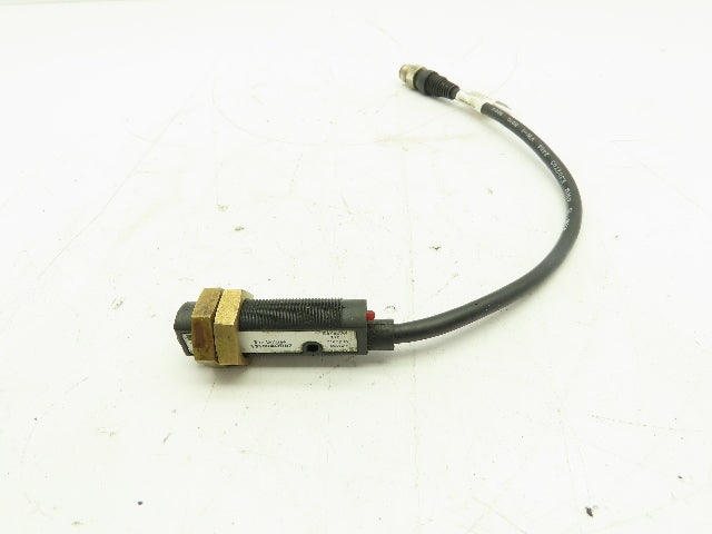 Cutler Hammer 13106AQD07 Photoelectric Sensor Ser A4 Diffuse 8"Range 10-30VDC 1W