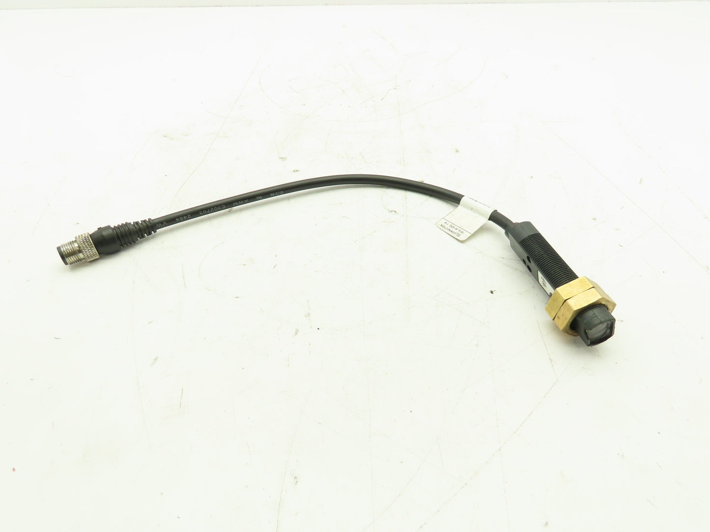 Eaton 13103AQD07 Photoelectric Diffuse Sensor Ser A5  9"Perfect Prox 10-30VDC 1W