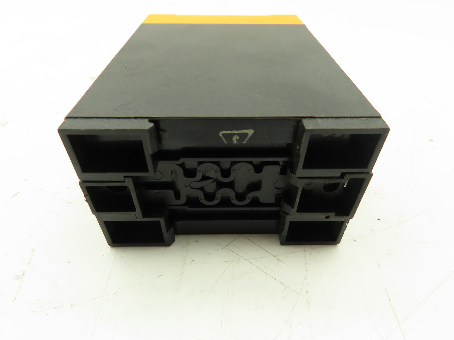 Tesch F123X04 Safety Relay Switch 24VAC/DC  07400040