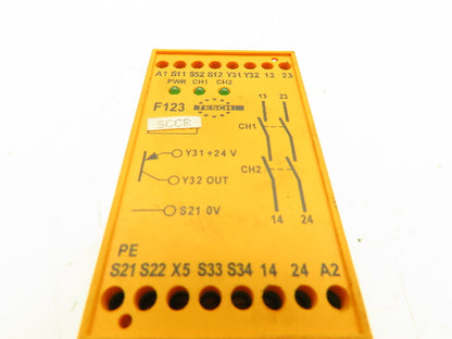 Tesch F123X04 Safety Relay Switch 24VAC/DC  07400040