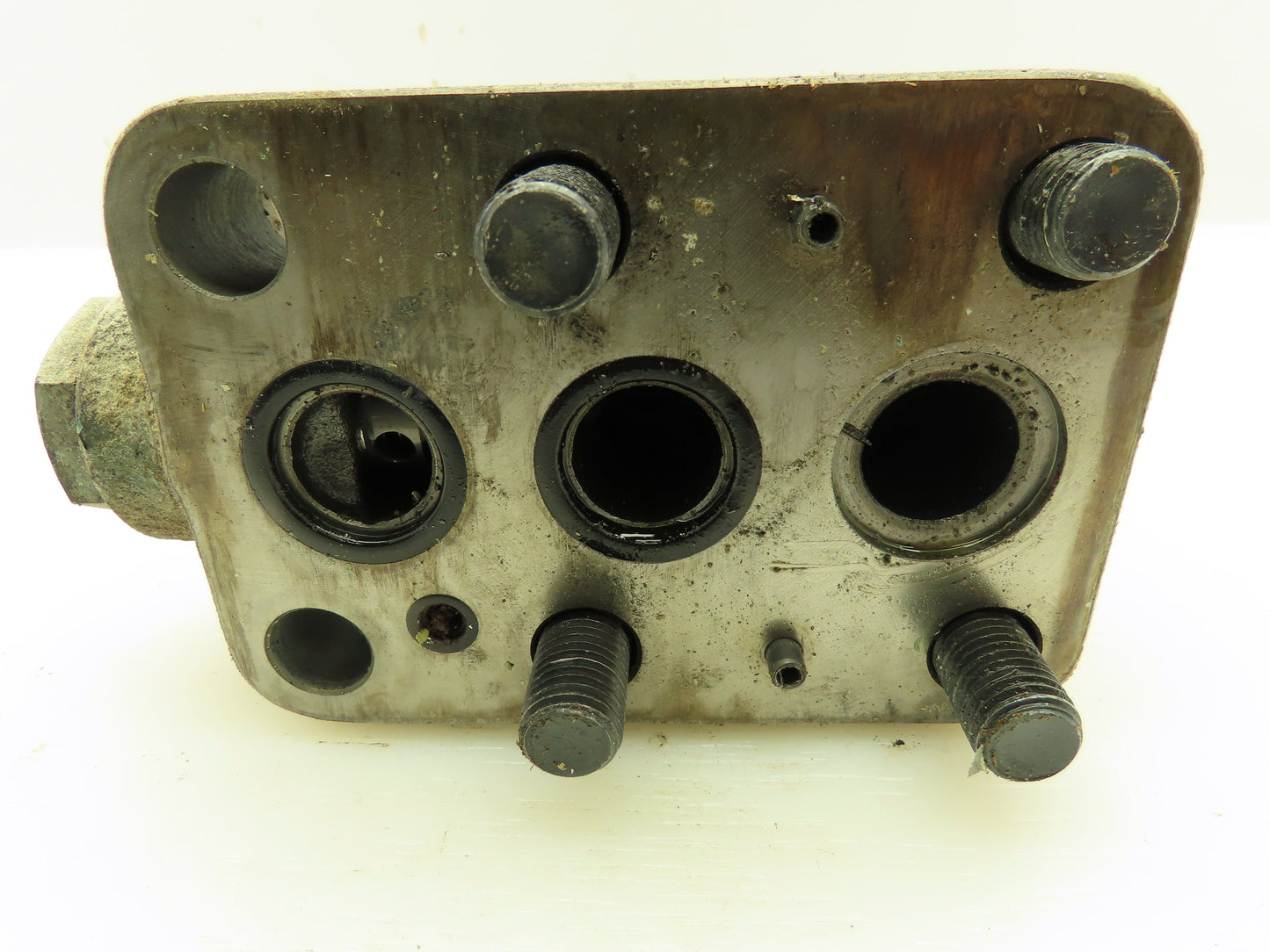 Yuken SD901-5-1002 Hydraulic Directional Control Solenoid Relief Valve Stack