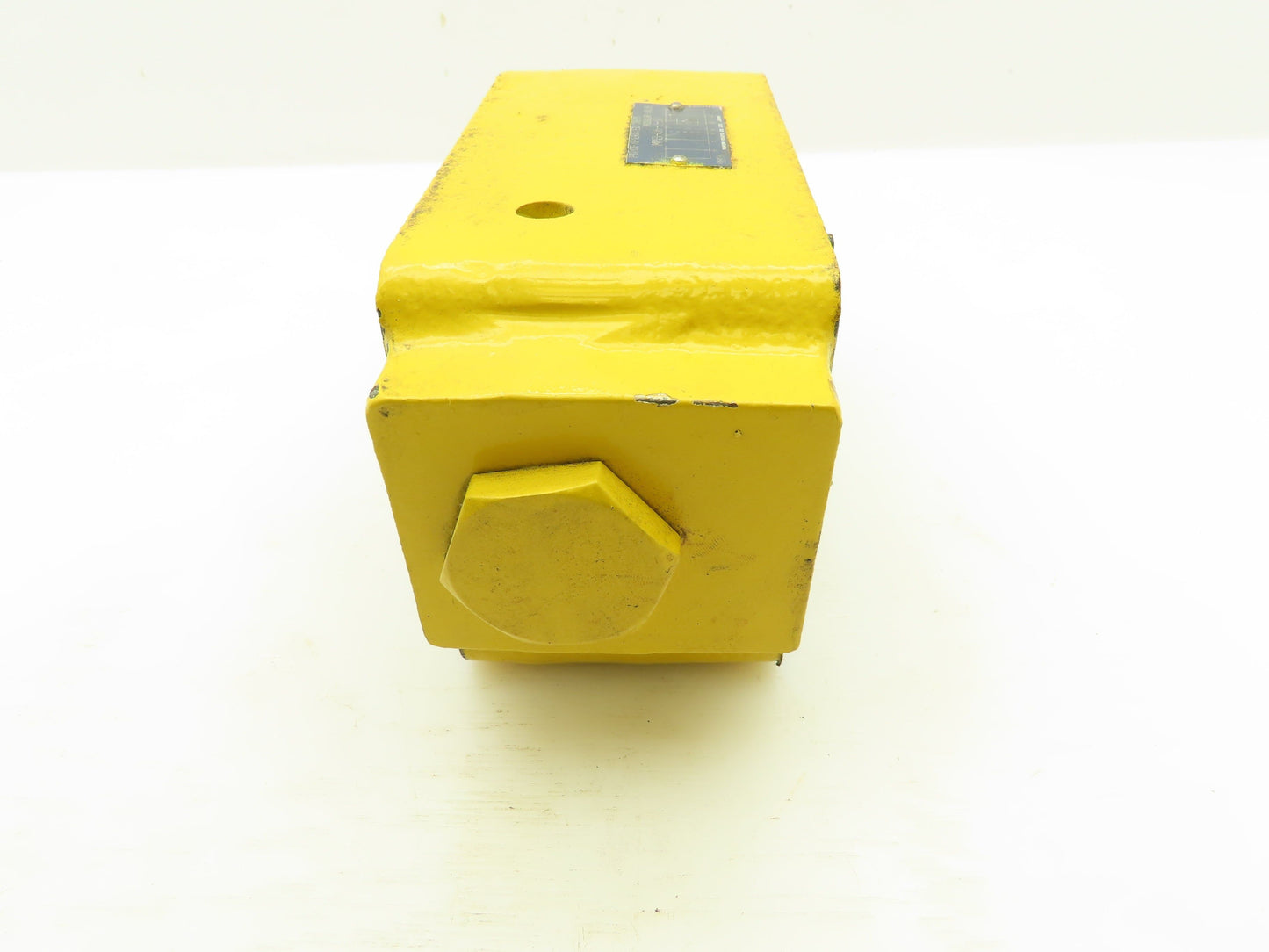 Yuken MPB-06-2-30 Hydraulic Modular Pilot Flow Control Check Sandwich Valve Sz 6