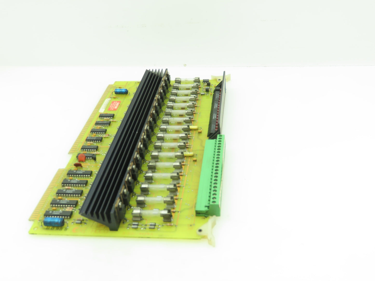 Cincinnati Milacron 3-531-4479A HDCO I/O Board 16 Outputs HMI