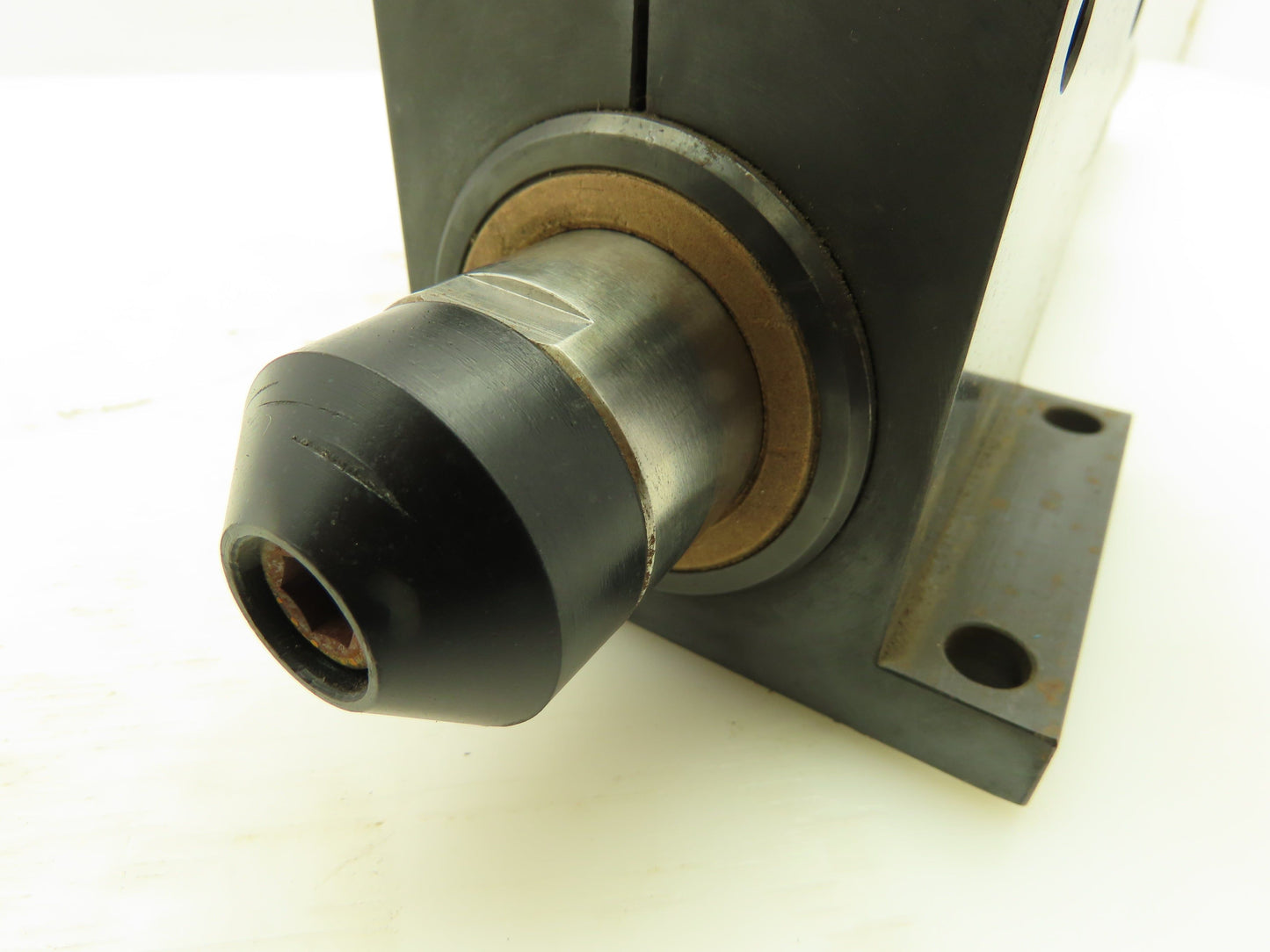 Numatics 2000D01-02A Pneumatic Air Cylinder Actuator Block Mount Attachment 2x2"