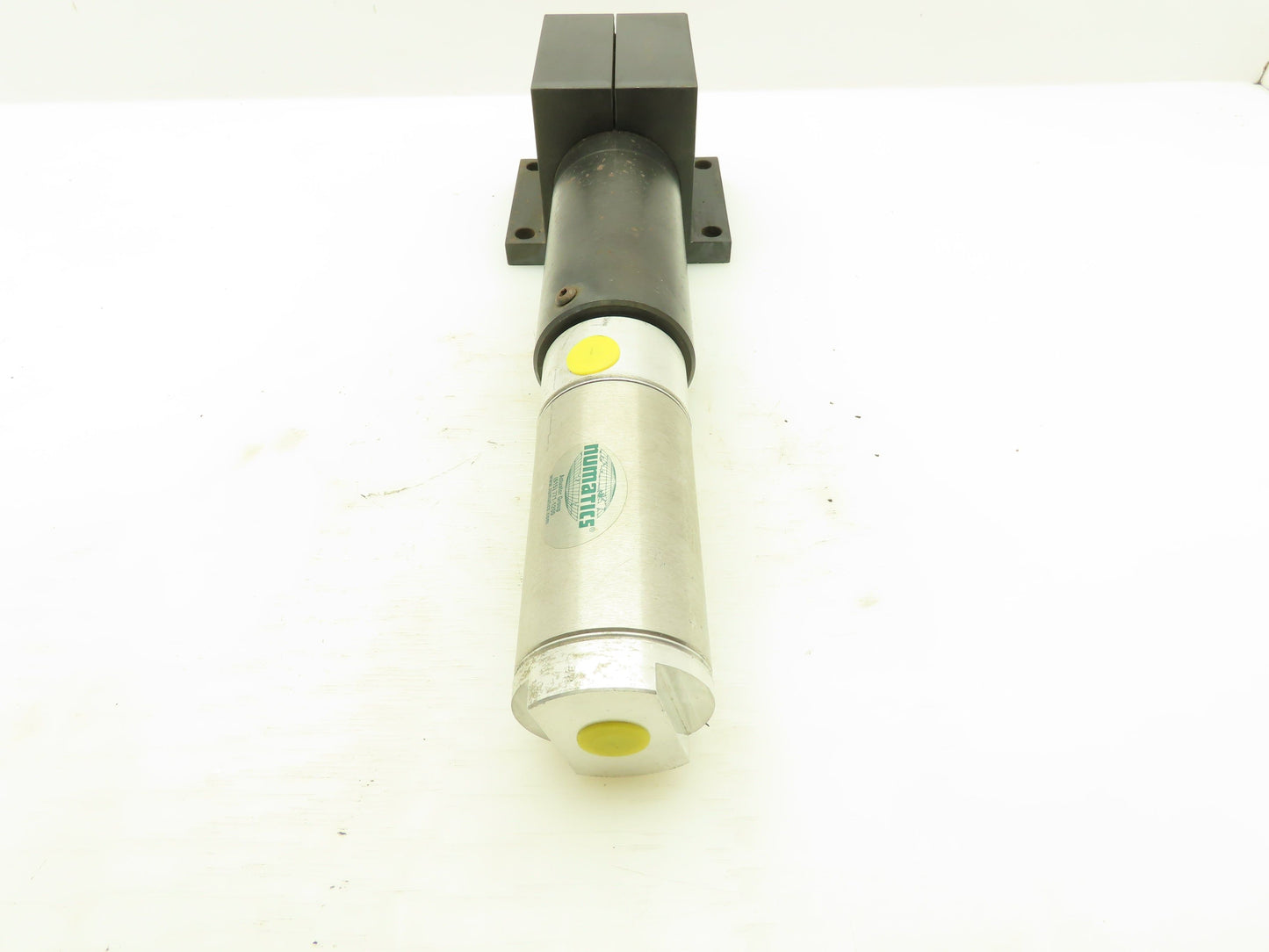 Numatics 2000D01-02A Pneumatic Air Cylinder Actuator Block Mount Attachment 2x2"