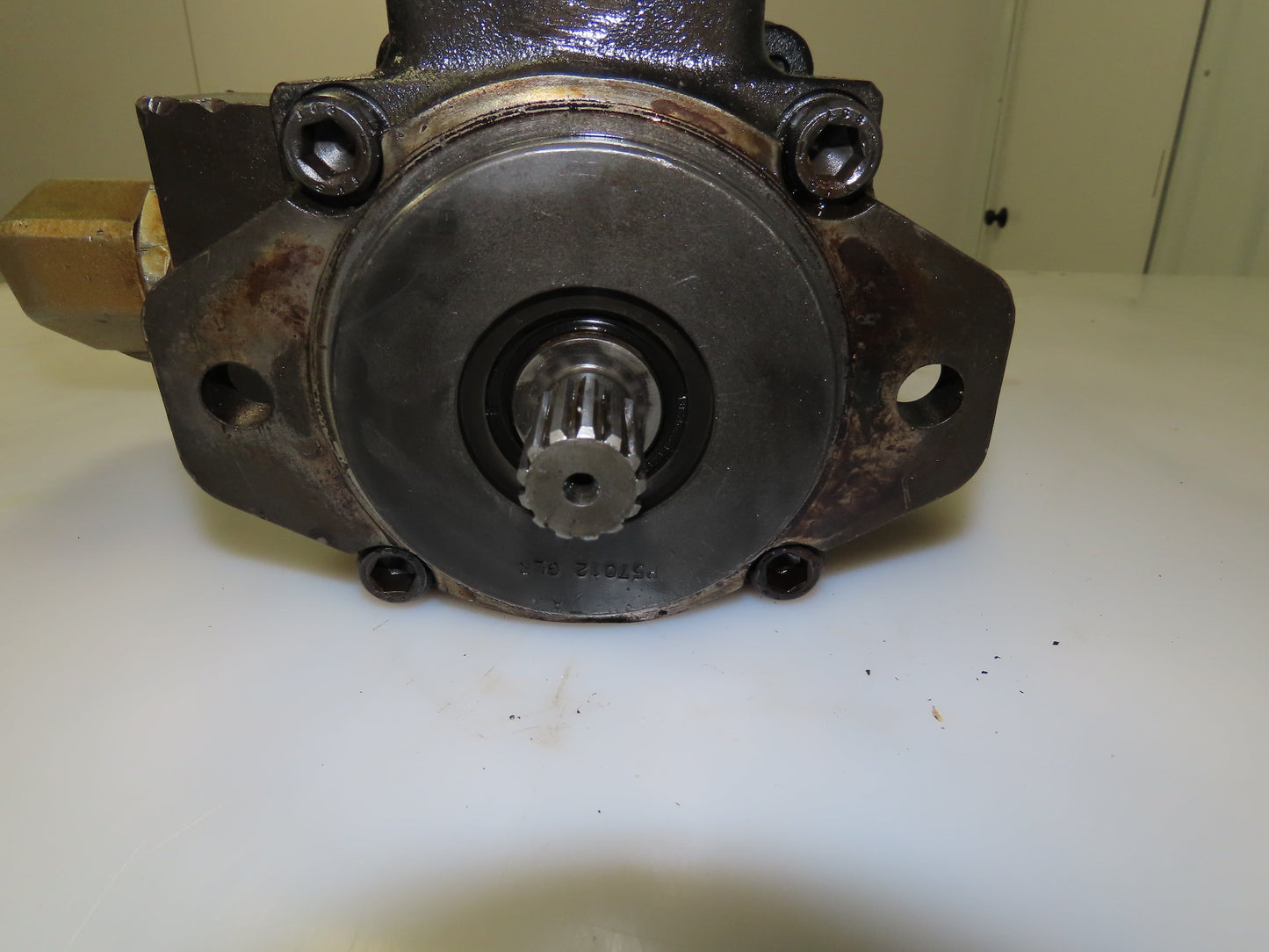 Veljan T6CR Drive Train Vane Hydraulic Stack Pump SAE B Spline Shaft