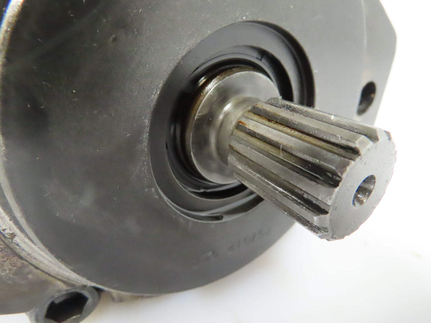 Veljan T6CR Drive Train Vane Hydraulic Stack Pump SAE B Spline Shaft