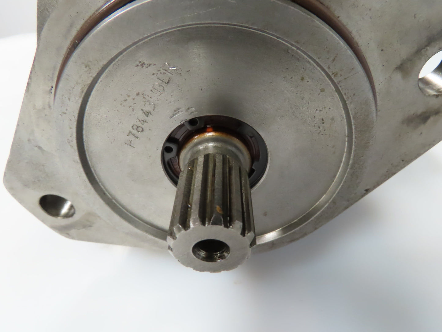 Fluidyne A10VS Variable Displacement Hydraulic Piston Pump SAE B  Series 31