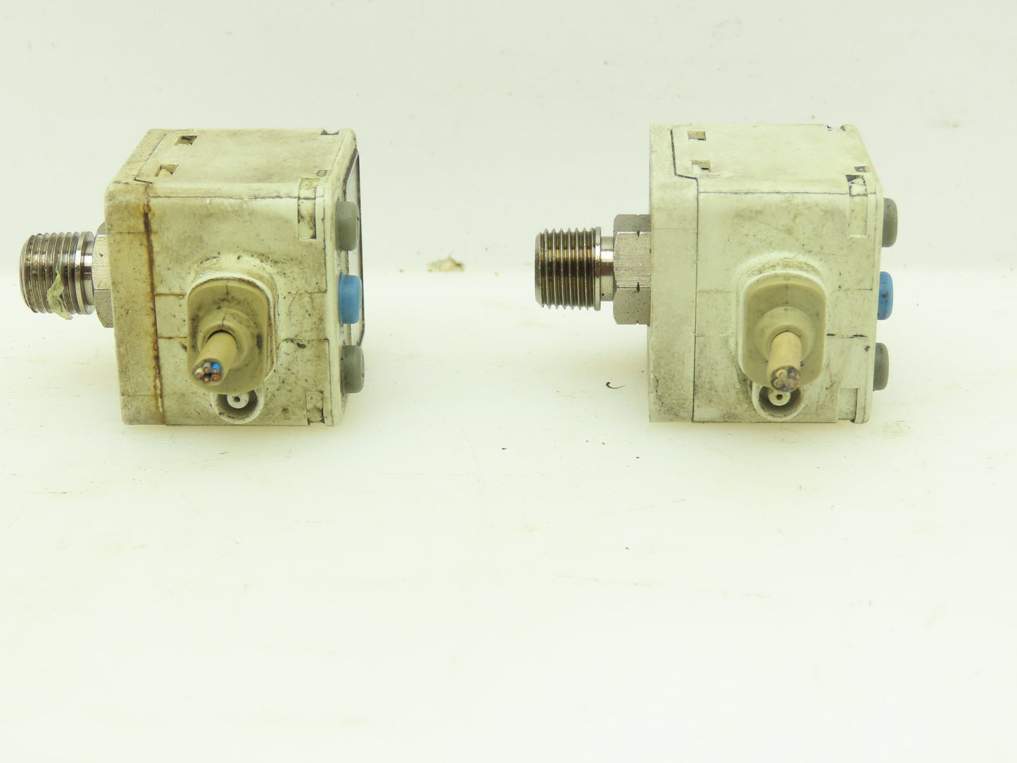 SMC ZSE 40A-N01-T-P Digital Monitor Pressure Switch 12-24VDC 1/8"NPT  LOT OF 2