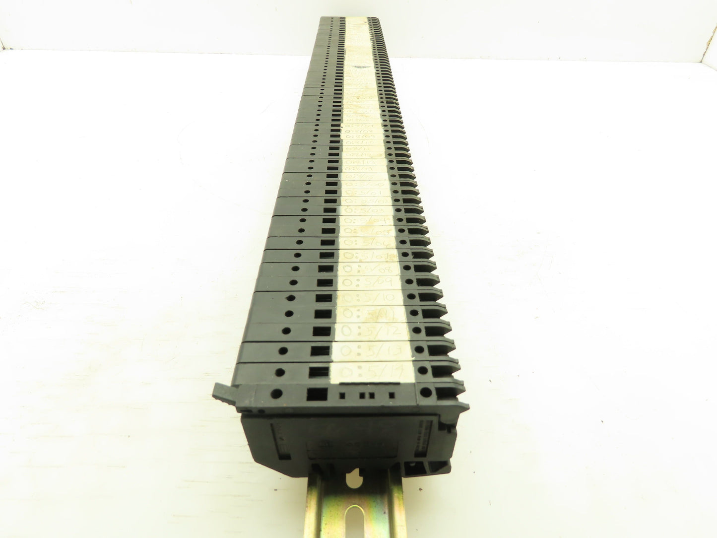 Allen Bradley Style H 1492-H6 Terminal Block Fuse Holder Non-Indicator Lot of 60