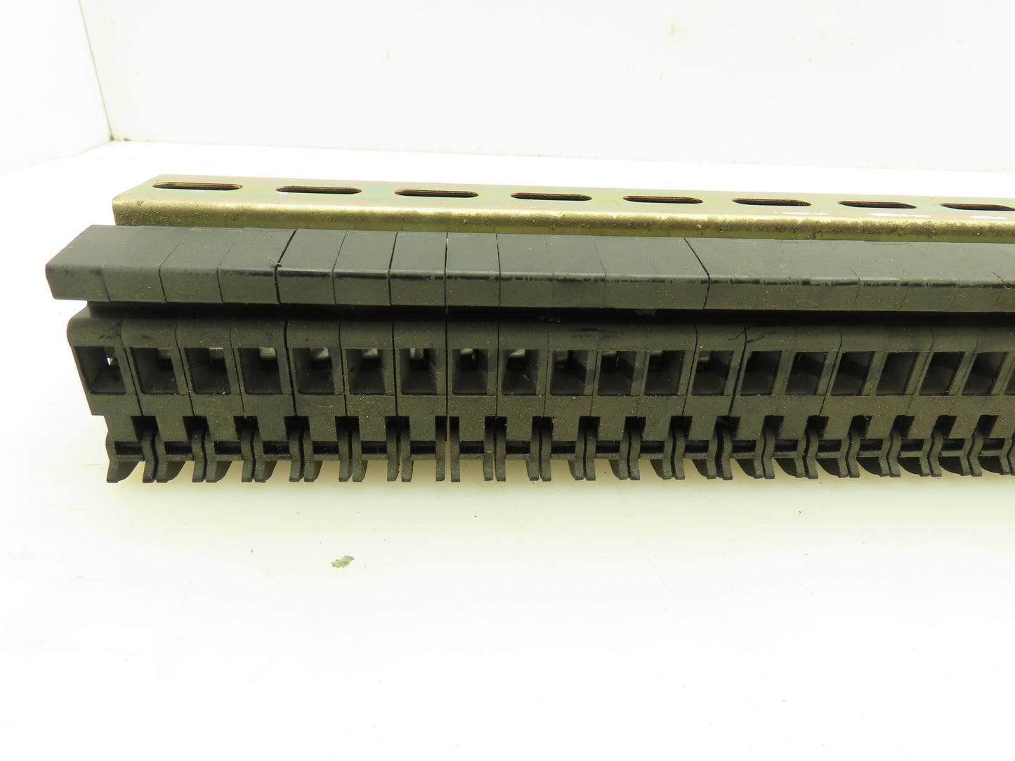 Allen Bradley Style H 1492-H6 Terminal Block Fuse Holder Non-Indicator Lot of 60