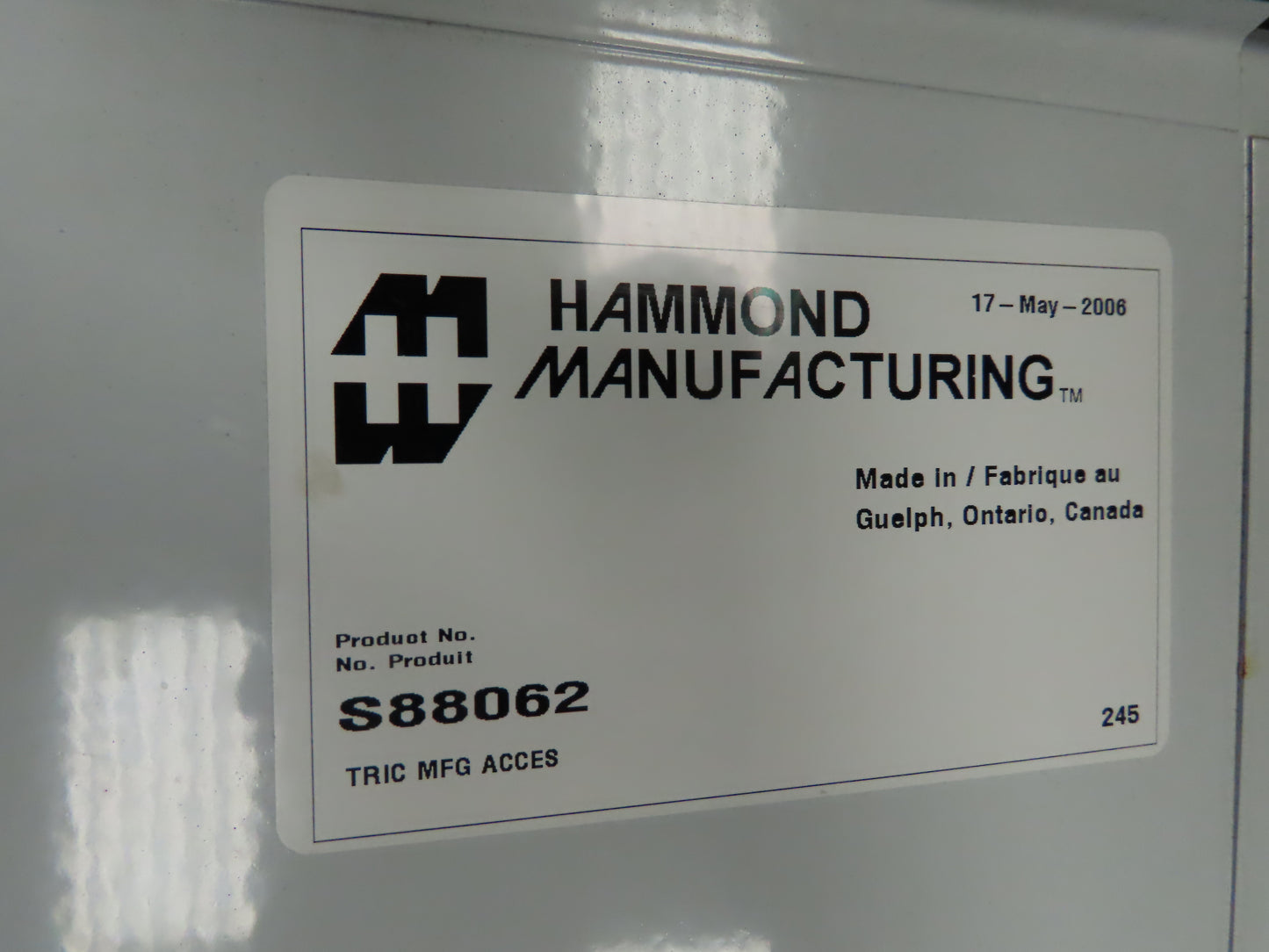 Hammond Manufacturing S88062 Electrical Enclosure W/Backplate W/200A Disconnect