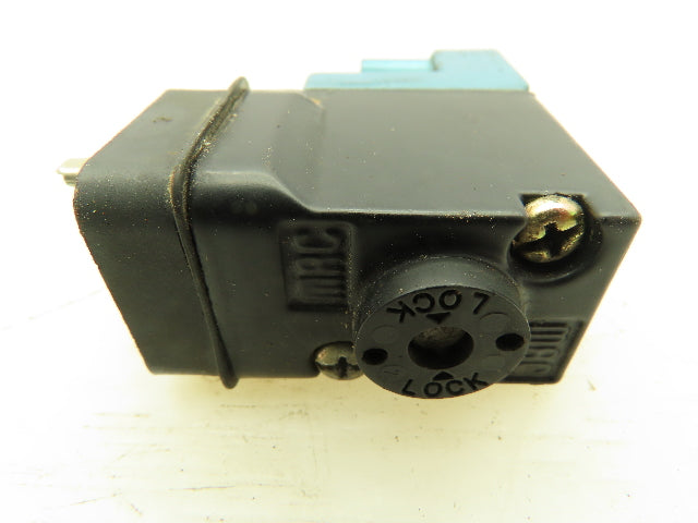 Mac PME-121JJ Valve 240VAC Coil 60 Hz 25-150 PSI