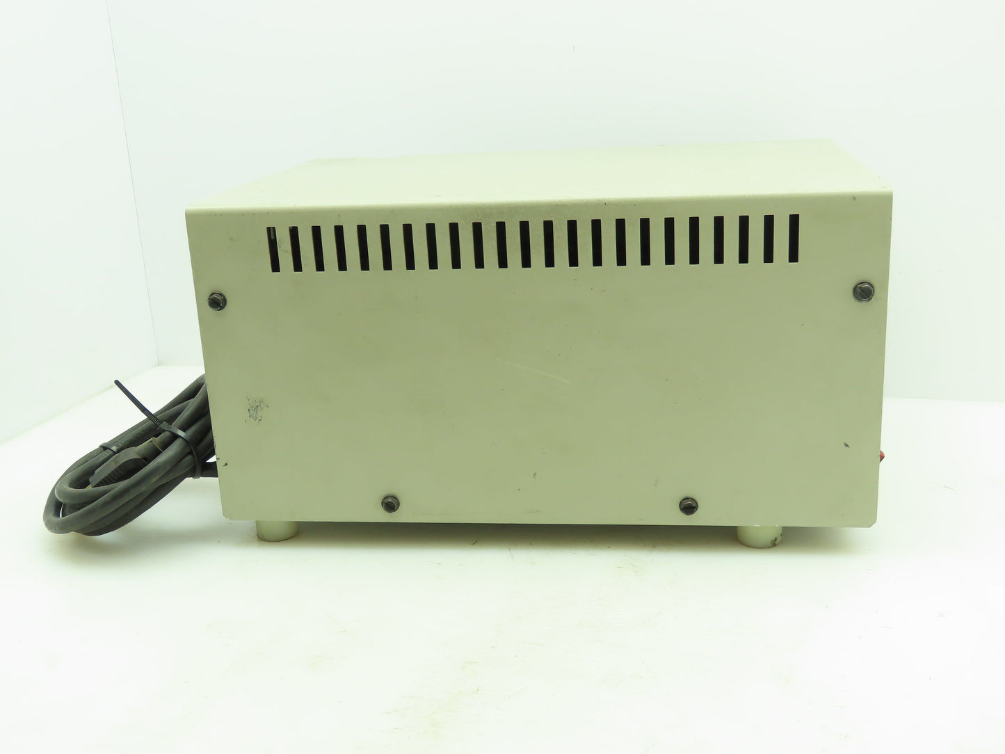 Shape Magnetronics Model PCLT 800 LineTamer Power Line Conditioner VA 800