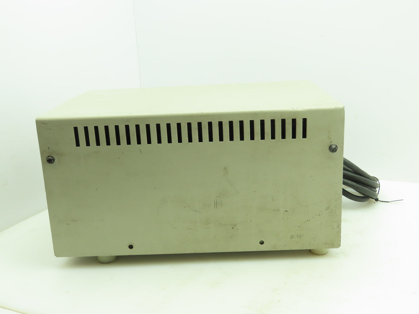 Shape Magnetronics Model PCLT 800 LineTamer Power Line Conditioner VA 800