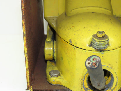 Square D 2502-B10 Elect Foot Control Switch Momentary Action w/Steel Toe Guard