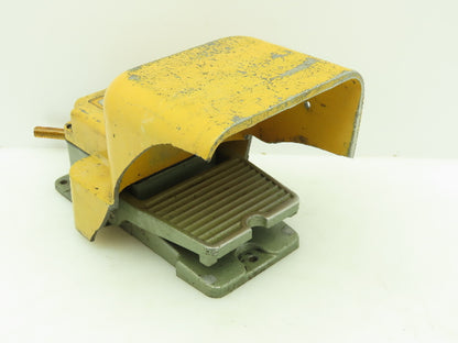 Electric Foot Control Switch w/Toe Guard TOE GUARD BROKE ON BOTH SIDES