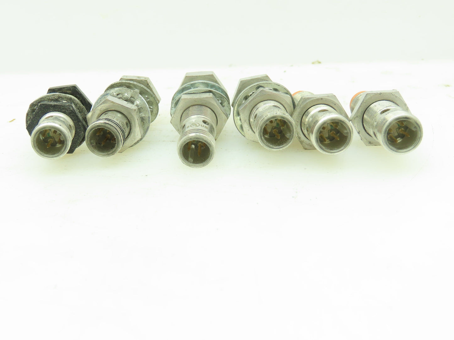 IFM IFS205 Proximity Sensor Inductive 7mm PNP NO LOT of 6