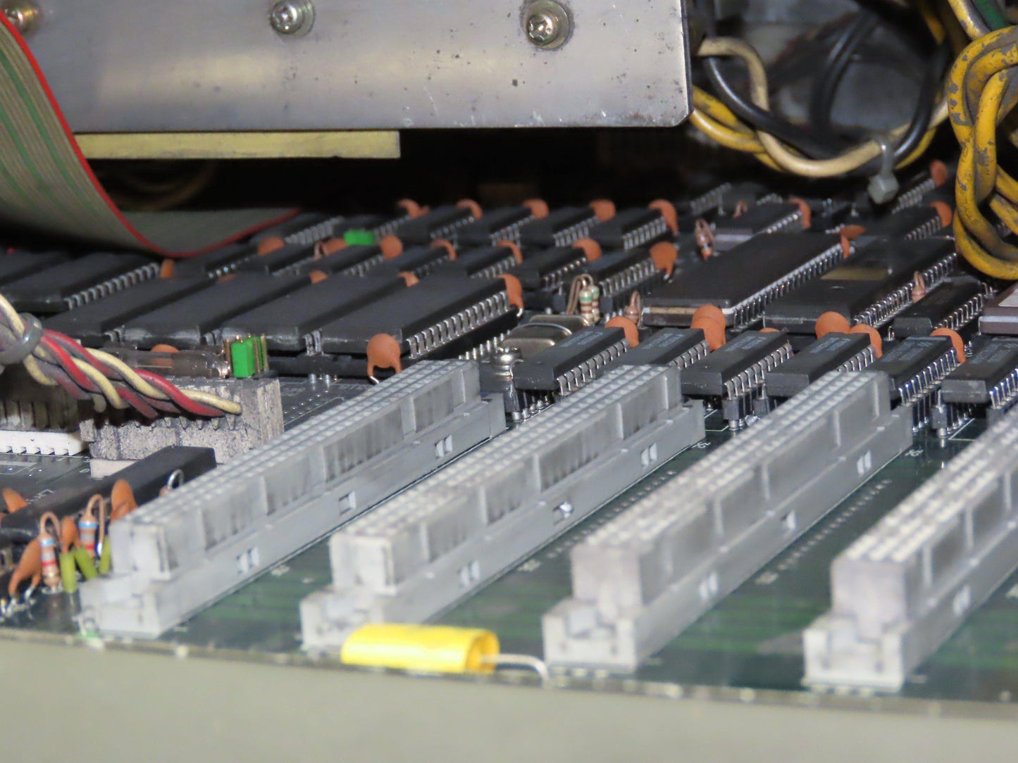Horyu Eng. 8036-100B Circuit Board Module Rack Enclosure PLC Chassis