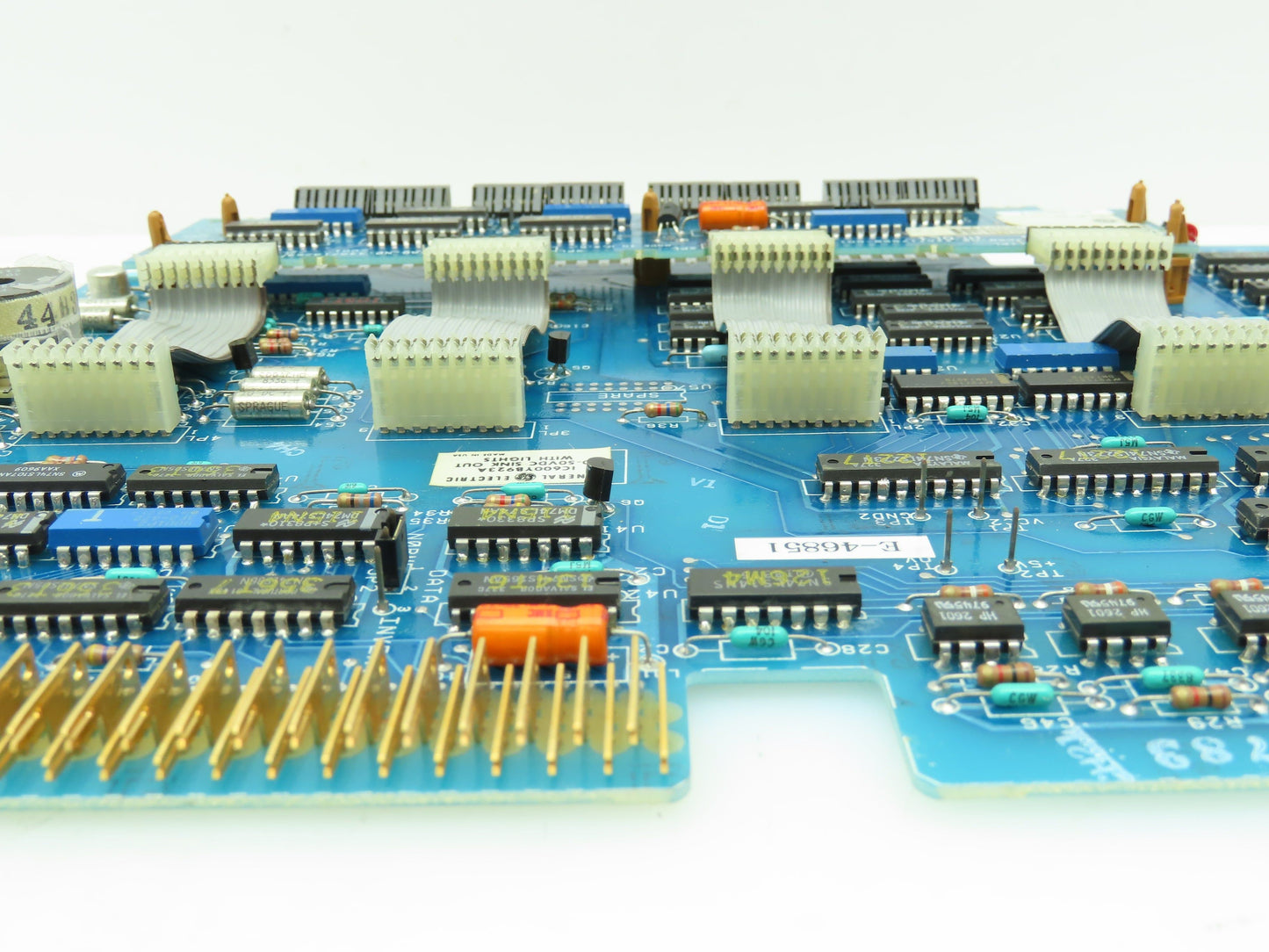 General Electric 1C600YB923A GE 10-50 VDC Output Sink Out w/ Lights