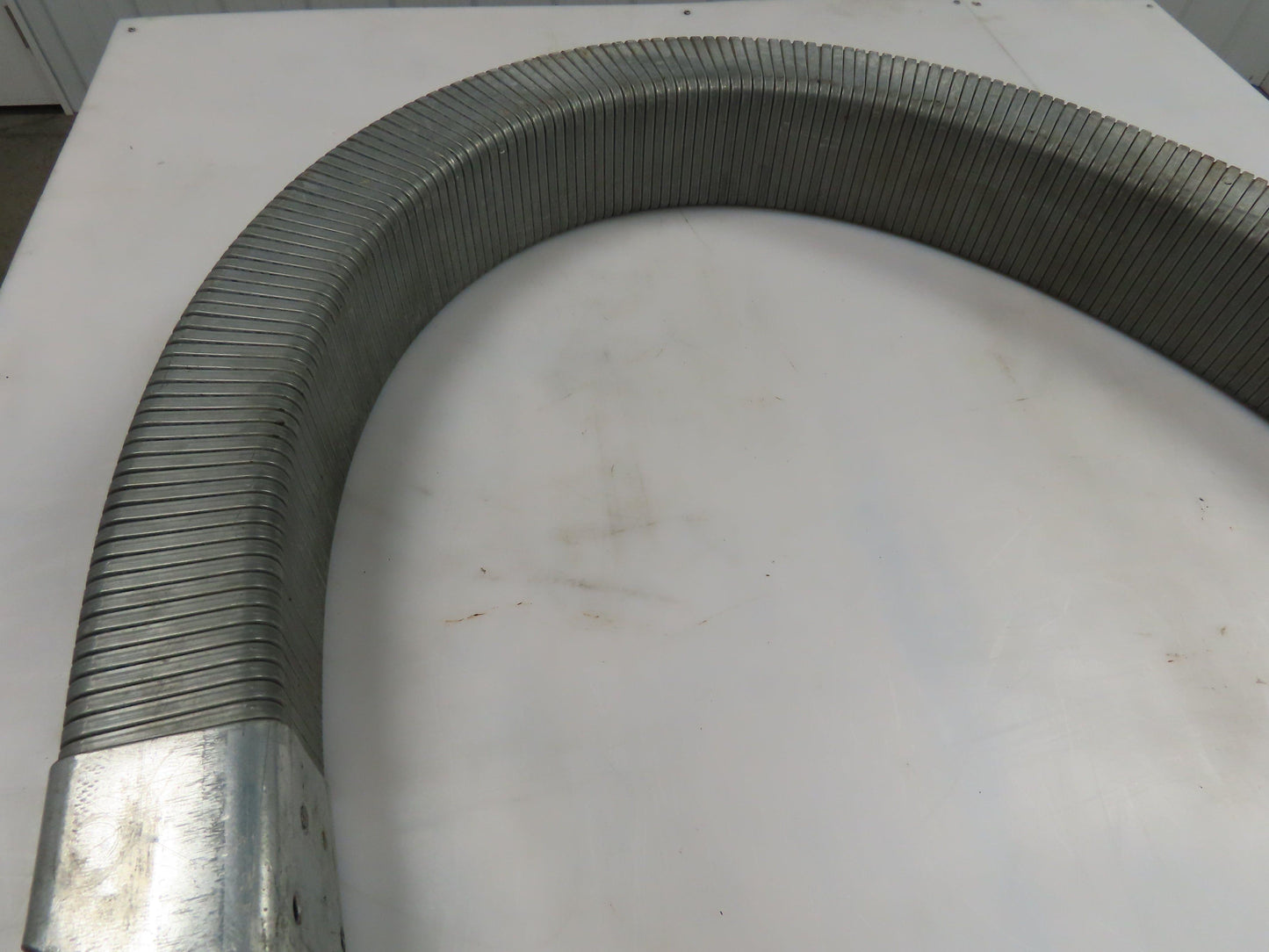 Kanek 3" x 4.25" Steel Enclosed Flexible Wireway Tray Cable Hose Carrier 56" L