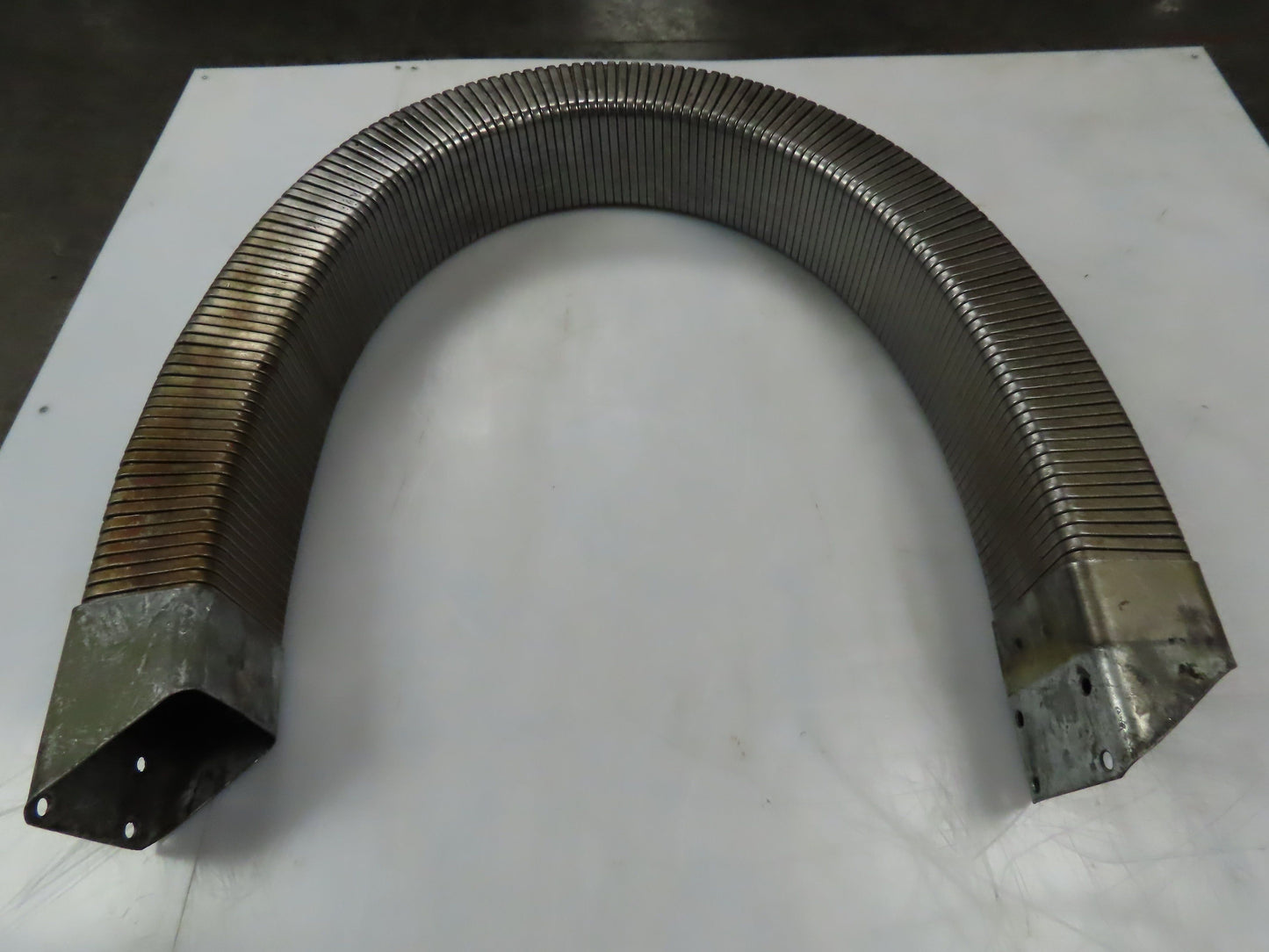 3" x 4.25" Steel Enclosed Flexible Wireway Tray Cable Hose Carrier 56" L