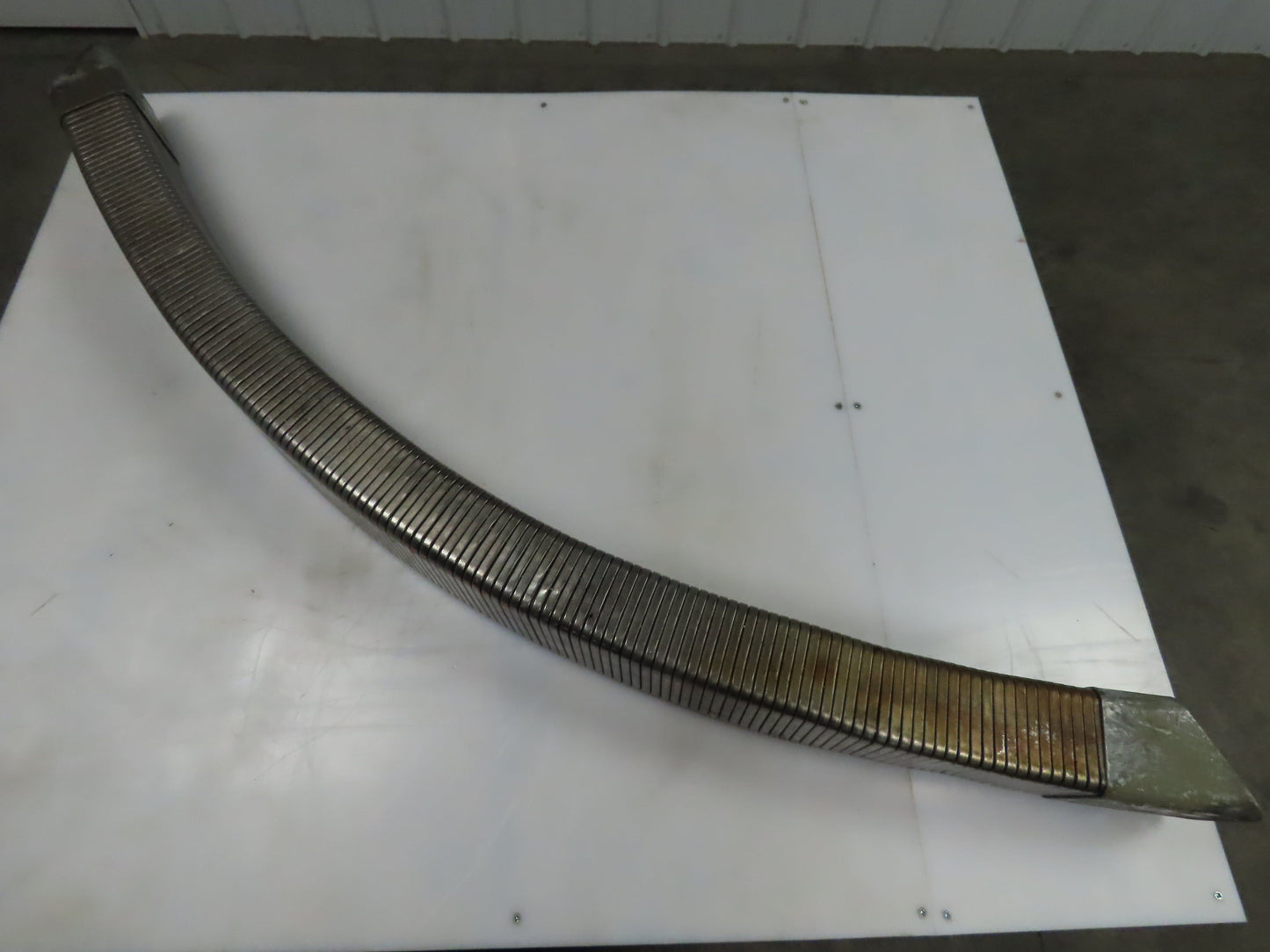 3" x 4.25" Steel Enclosed Flexible Wireway Tray Cable Hose Carrier 56" L