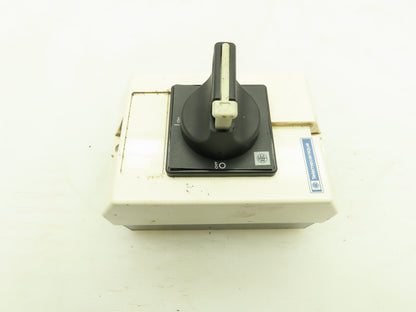 Telemecanique V02 10A Switch W/Aux Contacts & Enclosure 600VAC 3 Pole 5 HP