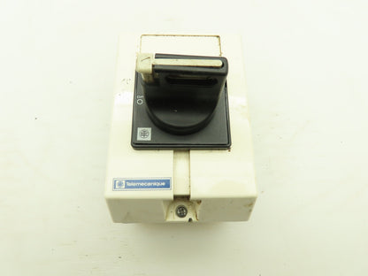 Telemecanique V02 10A Switch W/Aux Contacts & Enclosure 600VAC 3 Pole 5 HP