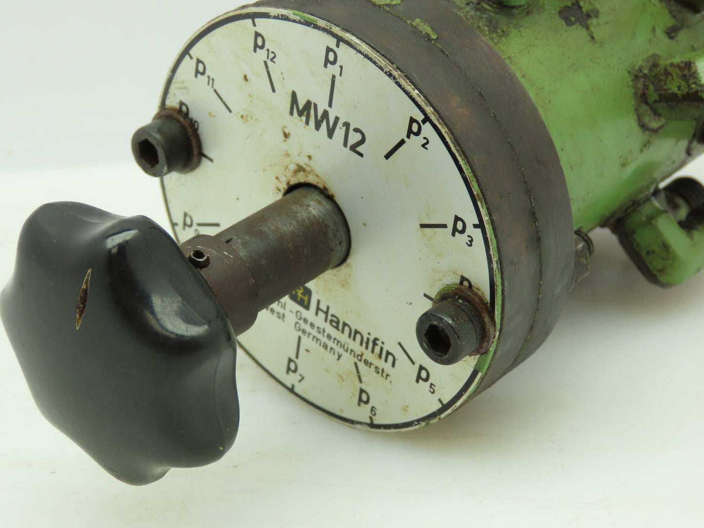 Parker MW12 Hydraulic Rotary Manual Hand Selector Valve Manifold 12-Station