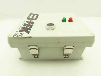 Vynckier VJ1008HWPL2 Fiberglass Sealed Enclosure W/ Stainless Back Plate