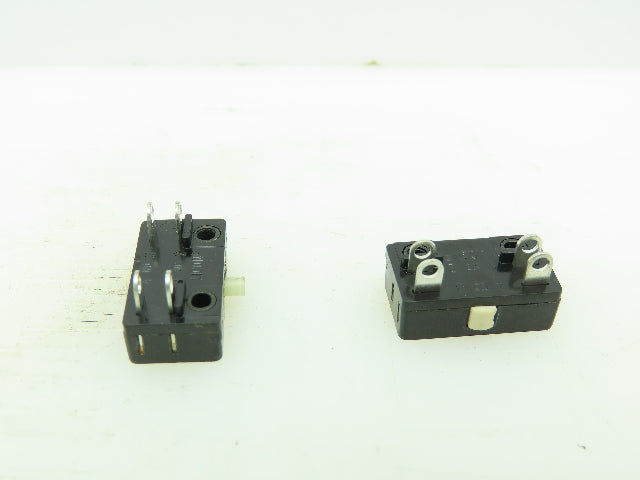 ITW 16-130121 Microswitch Subminiature Pin Plunger 125/250VAC 10.1-Amp LOT OF 2