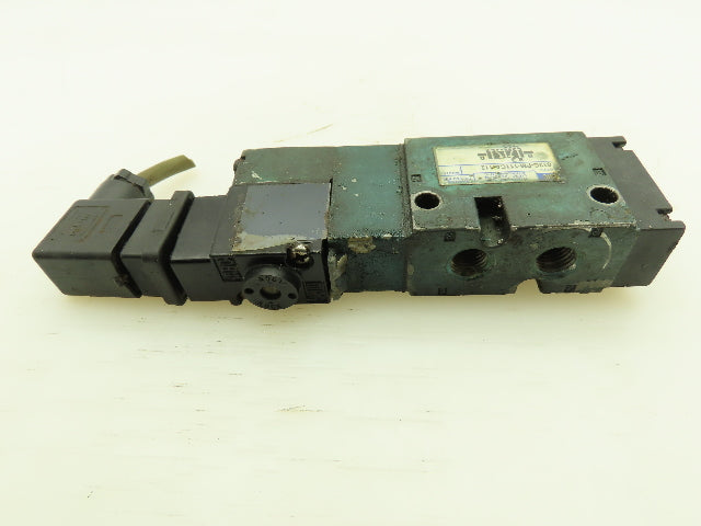 MAC 812C-PM-111CA-112 Pneumatic Solenoid Valve 150PSI 1/4"NPT 120V Coil 2-Way