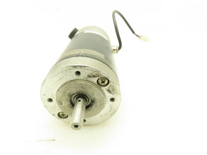 Kollmorger RX320ER1015 Servo Motor U 54 V N 3000TR/MN 7/16" Shaft Size