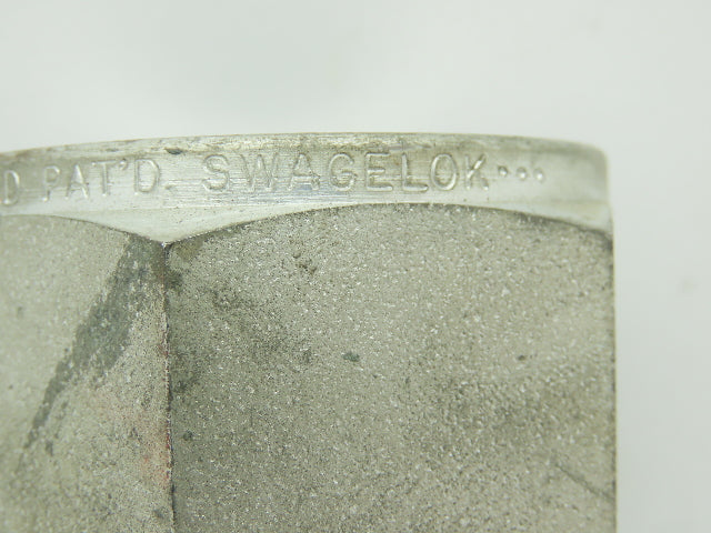 Crawford Swagelok Steel Compression Fitting Union Tee 1-1/2" Tube Double Ferrule