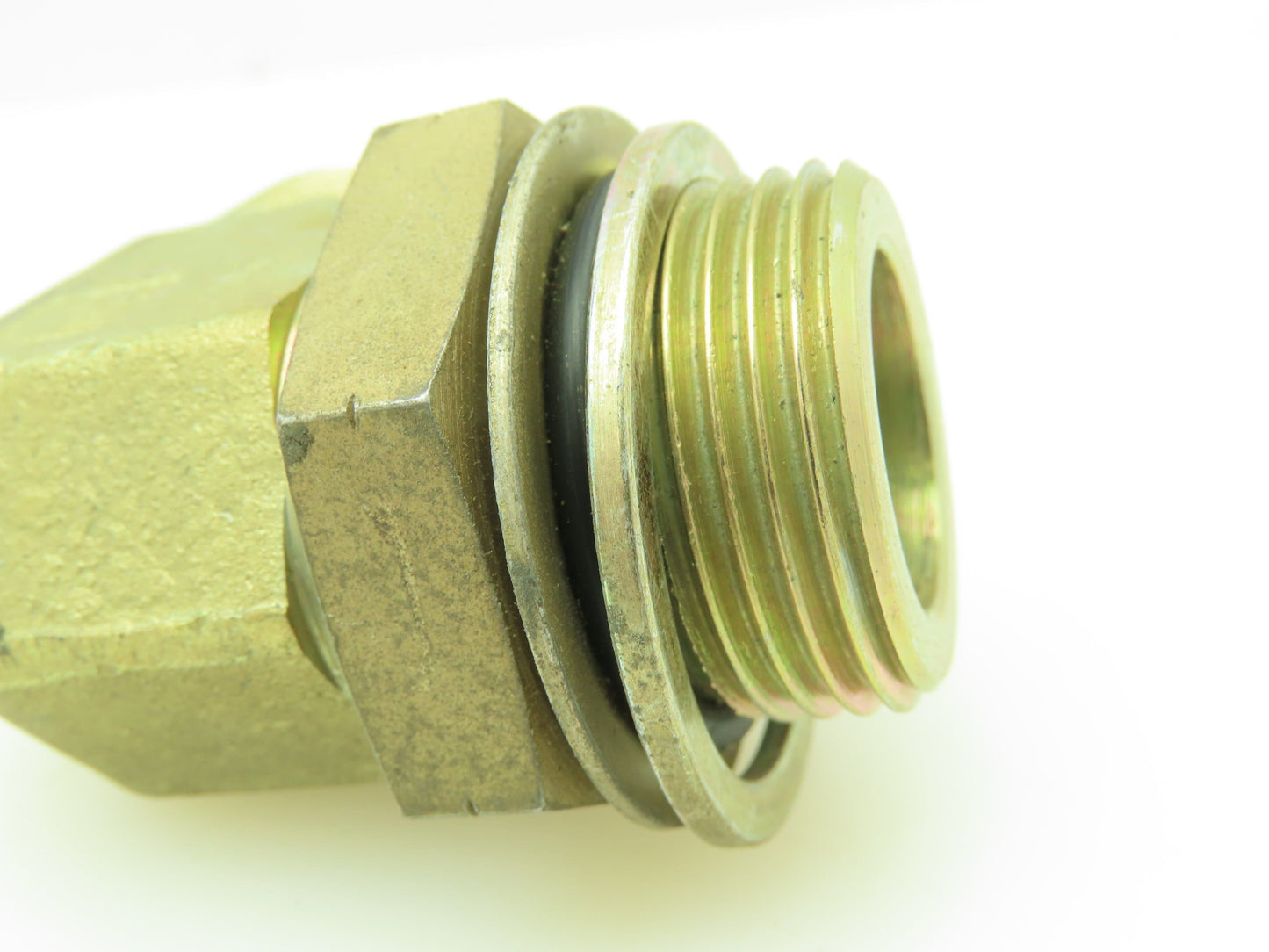 TripleLok 37° Flare Male Elbow Connector SAE-16  1" JIC x 1" BSPP  Lot of 2