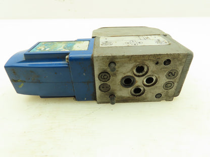 Vicker DG4V-3-2A-W-T-10-JA-S310 Hyd. Directional Control Valve 100V Coil 5000PSI