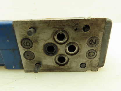 Vicker DG4V-3-2A-W-T-10-JA-S310 Hyd. Directional Control Valve 100V Coil 5000PSI