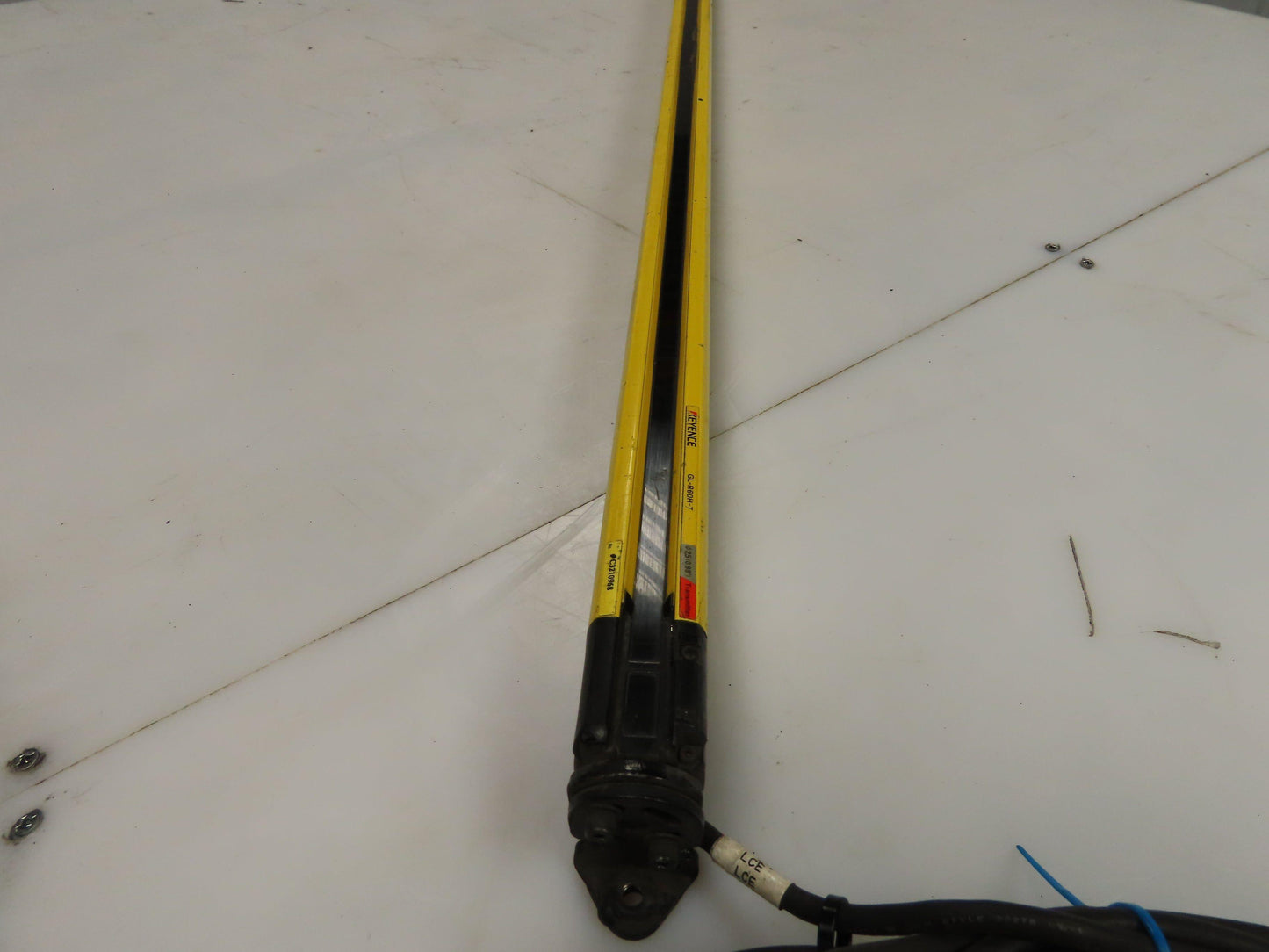 Keyence GL-R60H-T Safety Light Curtain Transmitter C3210968 44"