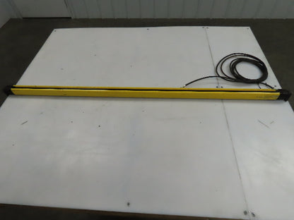 Keyence GL-R60H-R Safety Light Curtain Receiver C3210969 44"