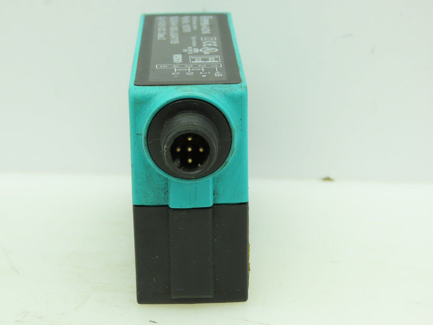 PepperL & Fuchs 180708 Background Suppression Sensor Visolux Sensor Module
