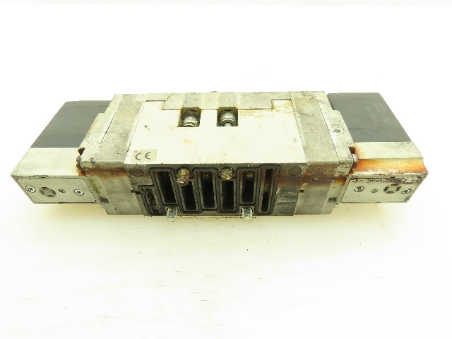 SMC EVS7-6-FG-D-3ZRM0-X51-Q Numatic Solenoid Valve 4/5 Port 145PSI DC21-26V Coil