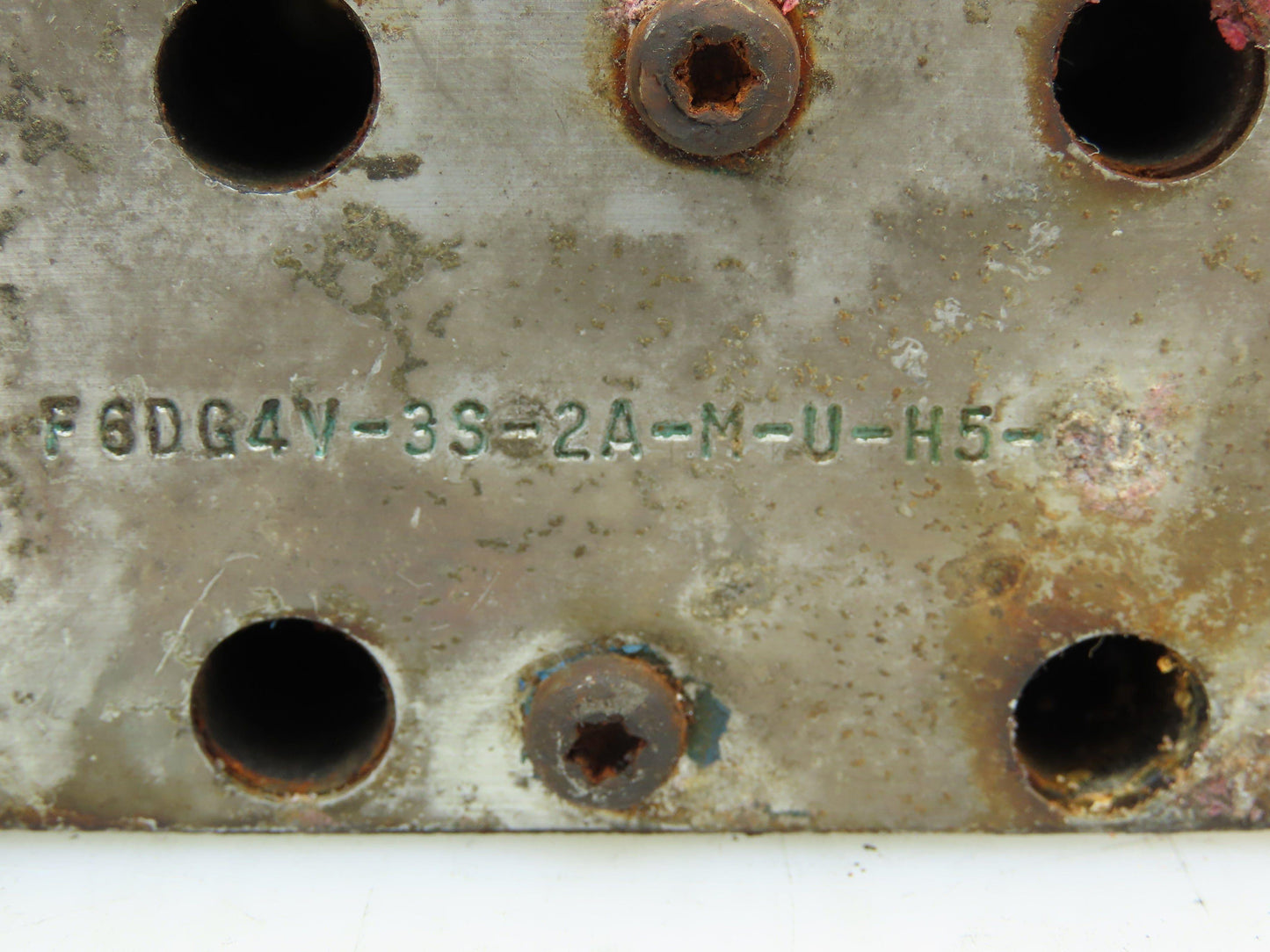 F6DG4V-3S-2A-M-U-H5-60 Hydraulic Directional Control Solenoid Valve