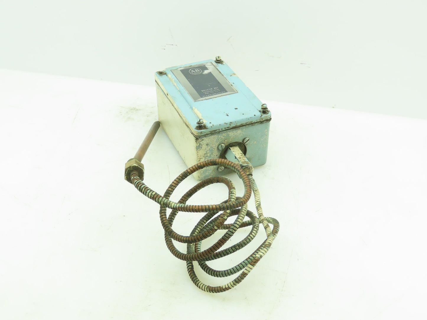 Allen-Bradley 837-A4JX706 Temperature Control Temp Controller 60-190° F  Ser A