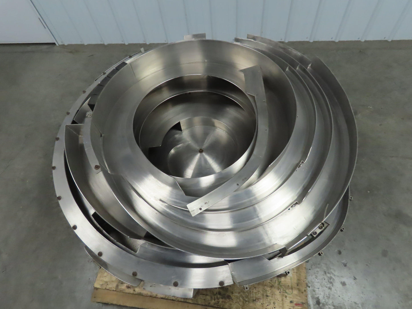 Fortville Feeder 11819 Vibratory Parts Feeder 14 ID 52" OD Pneumatic Vibco