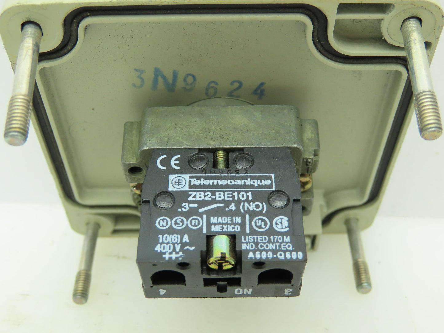 Telemecanique XAFG19001-6080062 Pushbutton Control Panel Box 3x3" Start Green